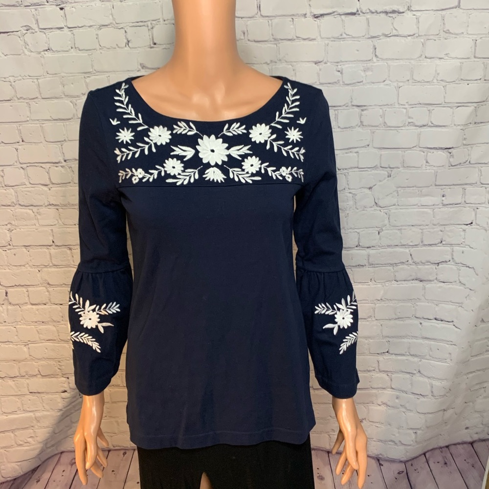 J Crew mid sleeve blue white embroidered top sz xs floral boho embroidered top